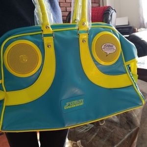 Fidelity new gym bag with speakers